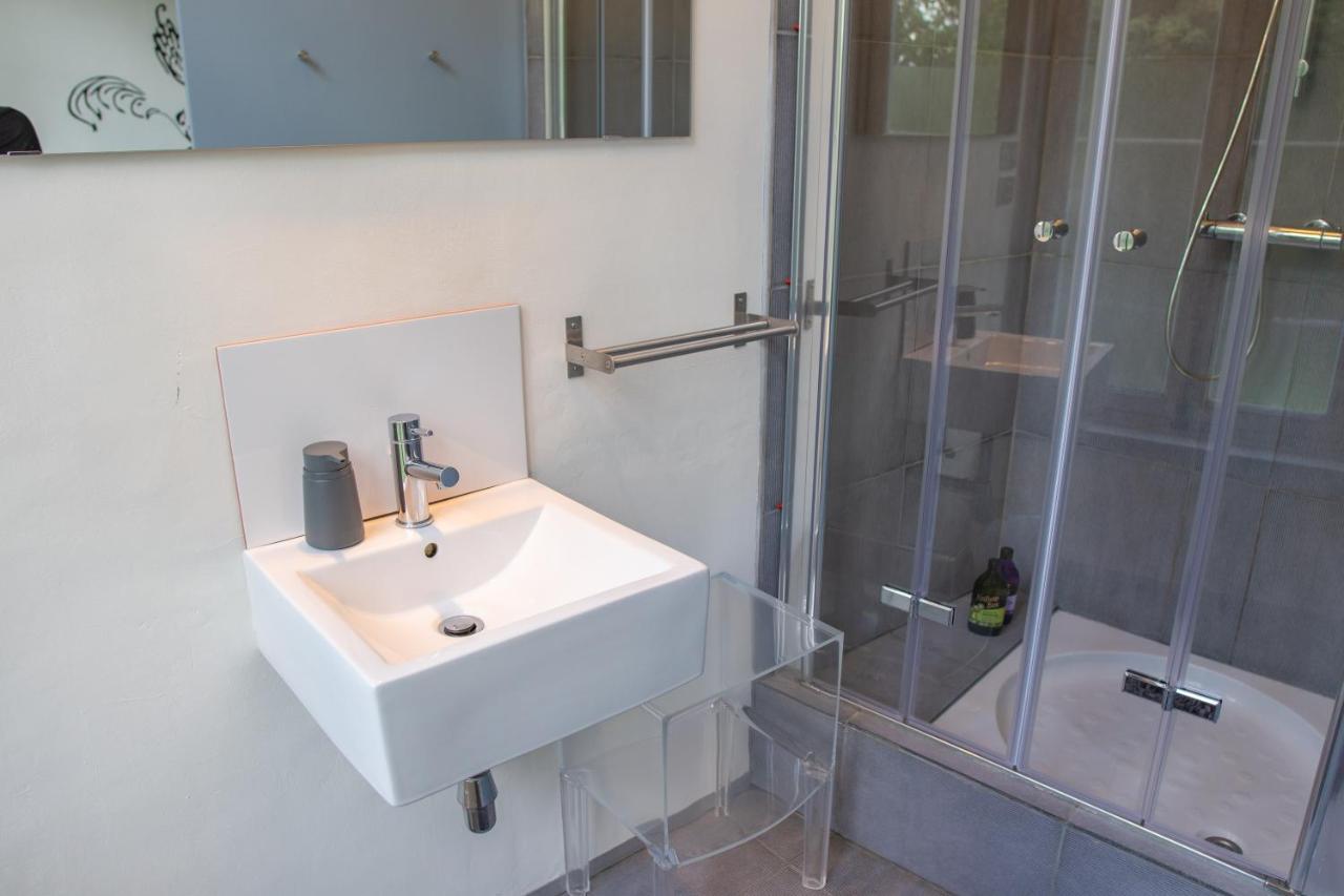 Plant Based B&B Central Brugge Buitenkant foto